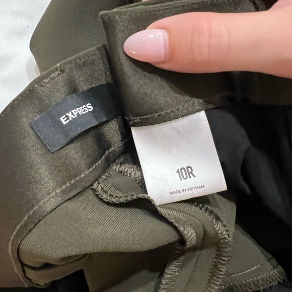 Express Wide Leg Cargo Trouser - Picture 4 of 4